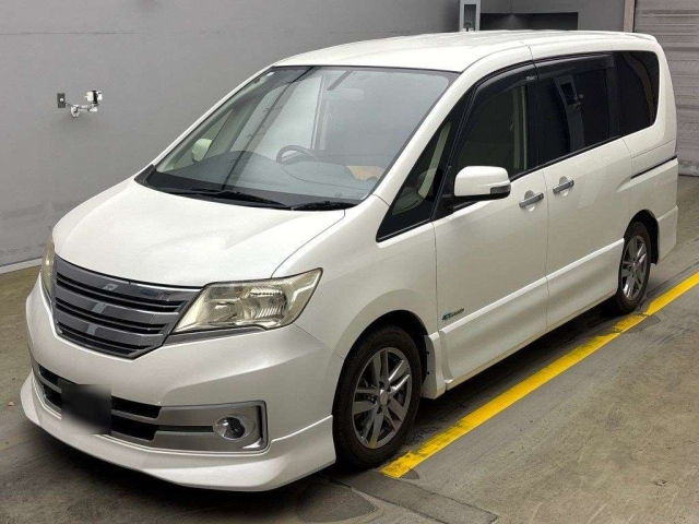 NISSAN SERENA 2012