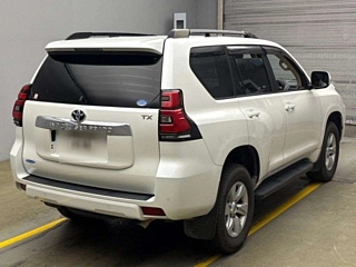 TOYOTA LAND CRUISER PRADO 2017