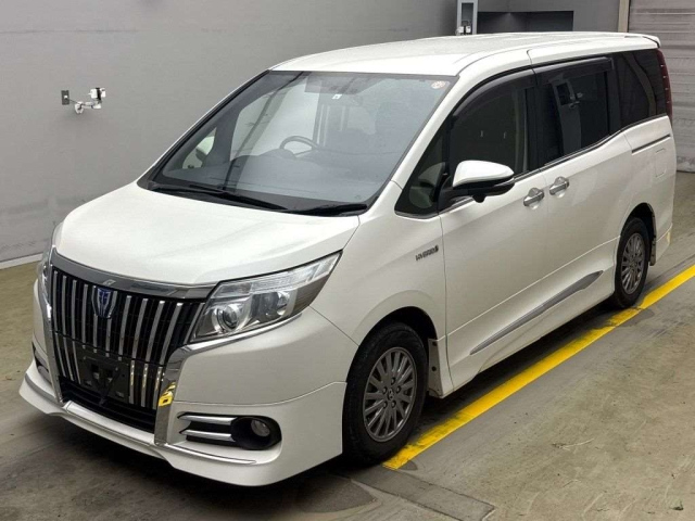 TOYOTA ESQUIRE 2015