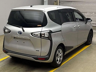 TOYOTA SIENTA 2022