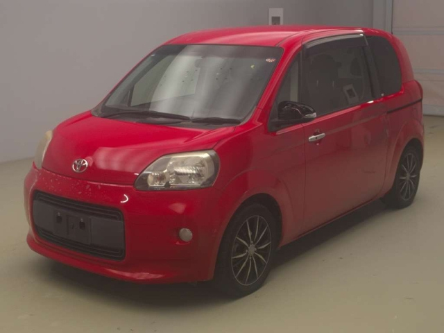 TOYOTA PORTE 2012