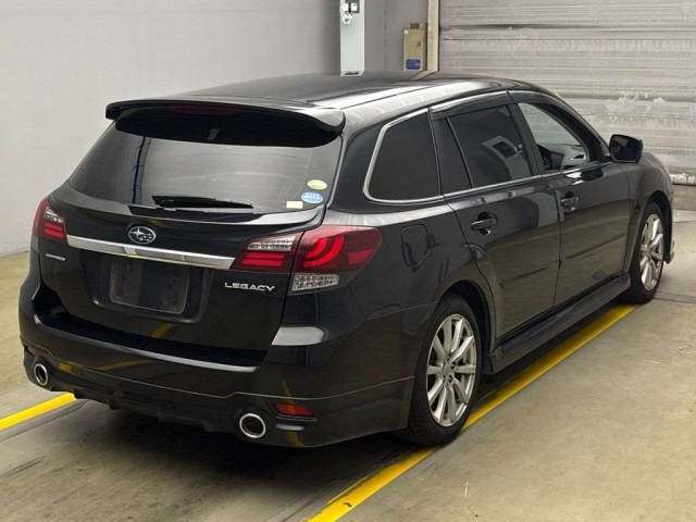 SUBARU LEGACY 2012