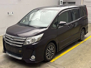 TOYOTA NOAH 2016