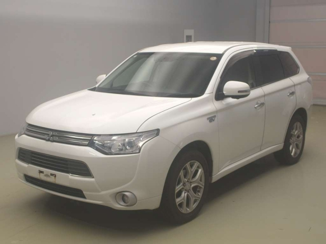 MITSUBISHI OUTLANDER PHEV 2014
