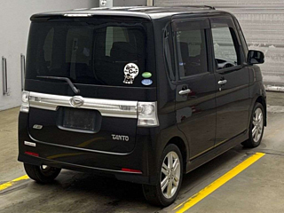 DAIHATSU TANTO 2012
