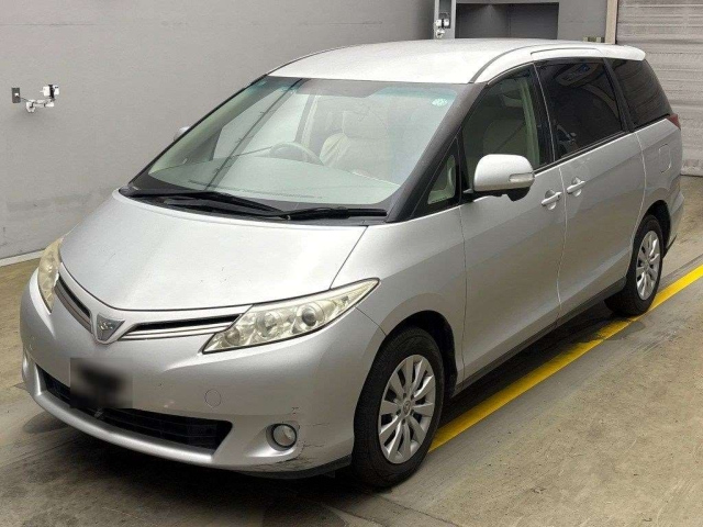 TOYOTA ESTIMA 2009