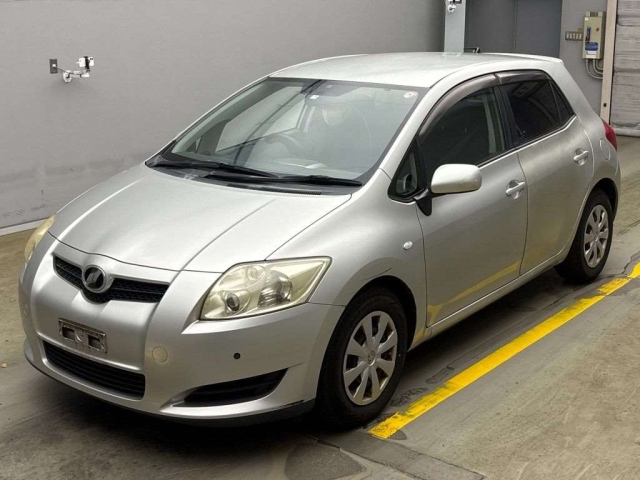 TOYOTA AURIS 2008