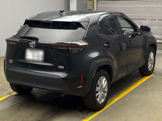 TOYOTA YARIS CROSS 2023