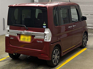 DAIHATSU TANTO 2014
