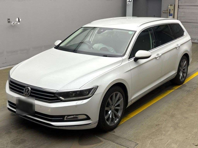 VOLKSWAGEN PASSAT VARIANT 2017