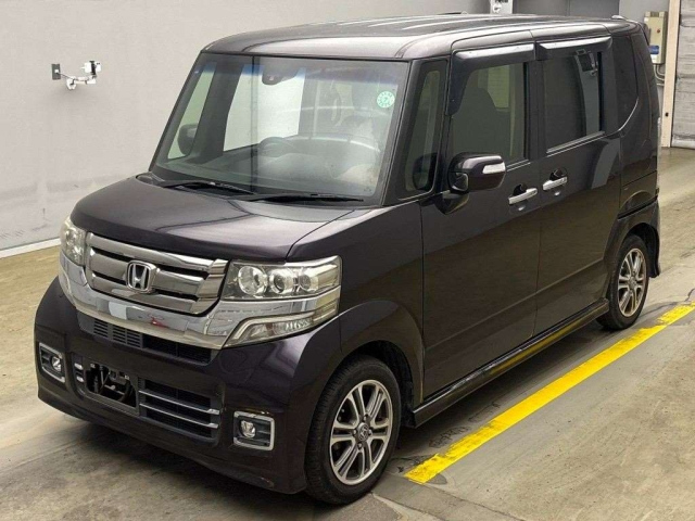 HONDA N BOX 2017