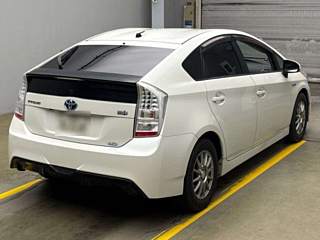 TOYOTA PRIUS 2010