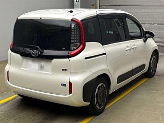 TOYOTA SIENTA 2023