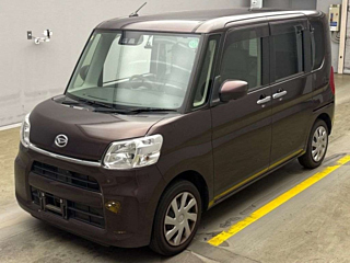 DAIHATSU TANTO 2018