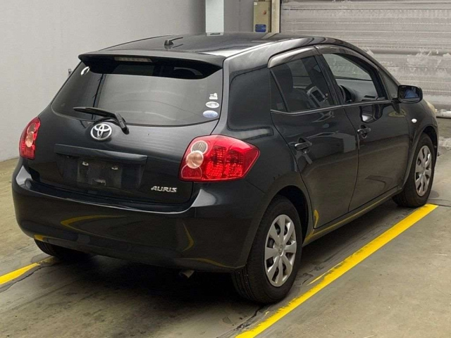 TOYOTA AURIS 2008