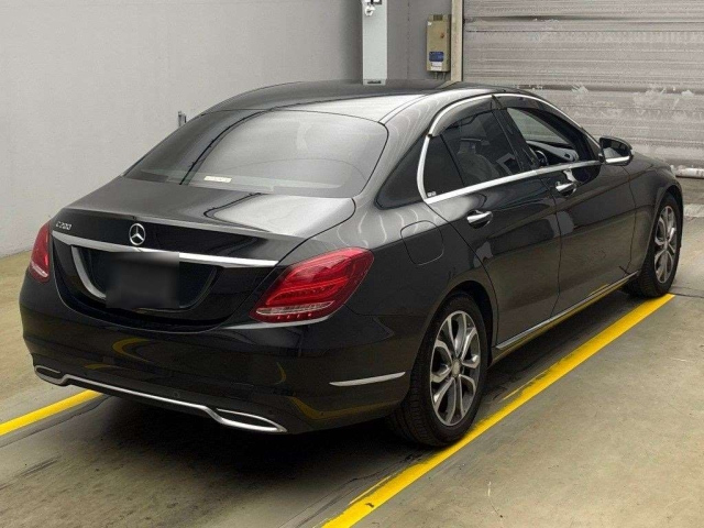 MERCEDES BENZ C CLASS 2016