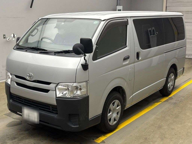TOYOTA REGIUS ACE VAN 2020
