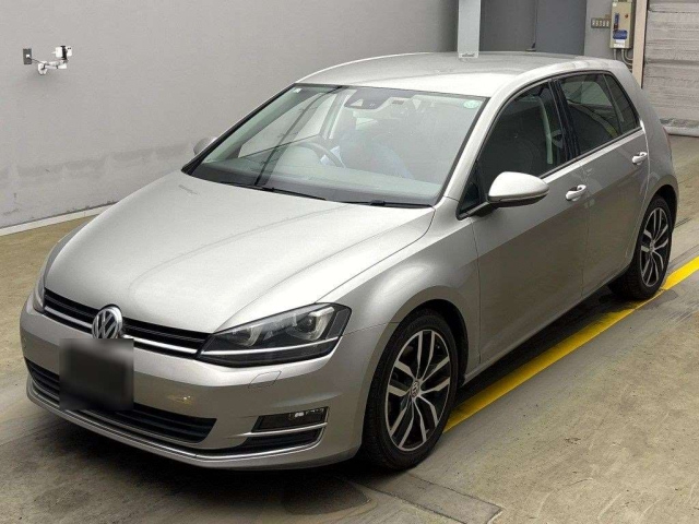 VOLKSWAGEN GOLF 2013