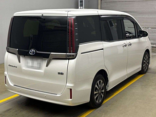 TOYOTA ESQUIRE 2022