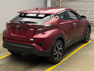 TOYOTA C-HR 2018
