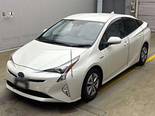 TOYOTA PRIUS 2016