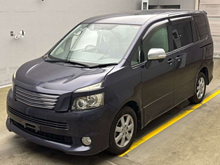 TOYOTA VOXY 2008