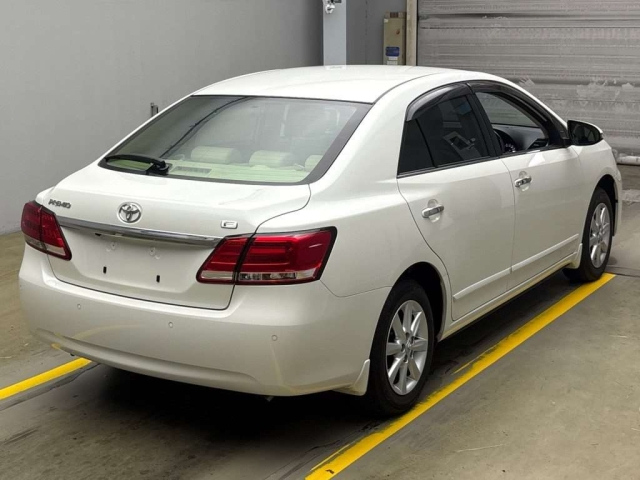 TOYOTA PREMIO 2021