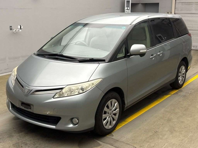 TOYOTA ESTIMA 2012
