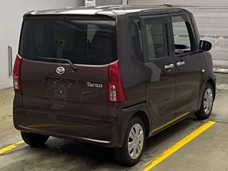DAIHATSU TANTO 2022