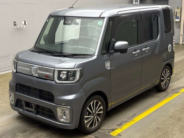 DAIHATSU WAKE 2019