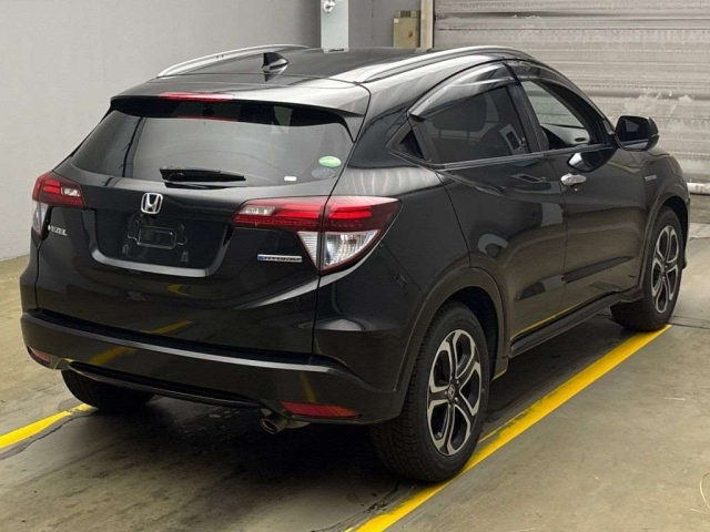 HONDA VEZEL 2014