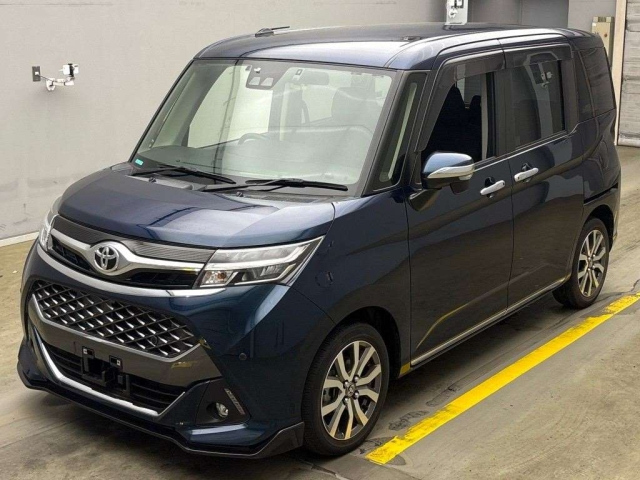 TOYOTA TANK 2020