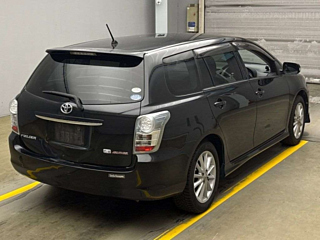 TOYOTA COROLLA FIELDER 2010