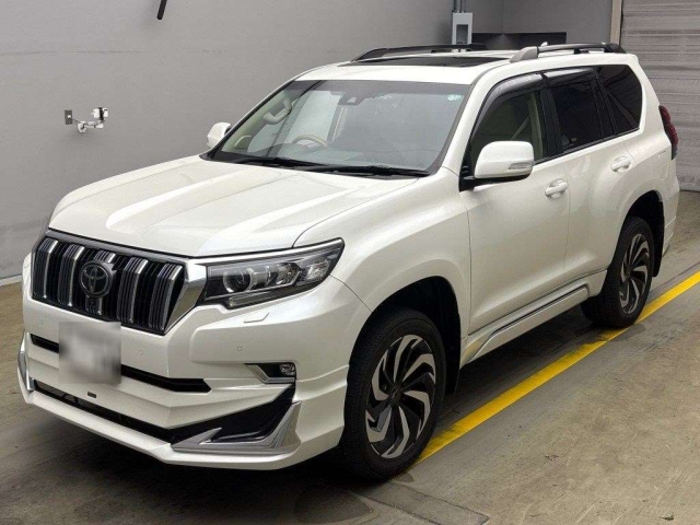 TOYOTA LAND CRUISER PRADO 2021
