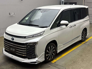 TOYOTA VOXY 2023