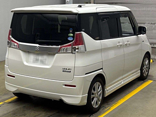 TOYOTA PRIUS 2022