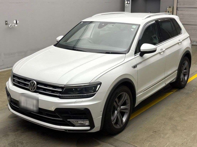 VOLKSWAGEN TIGUAN 2017