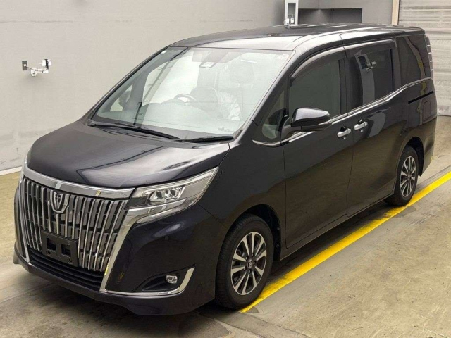 TOYOTA ESQUIRE 2018