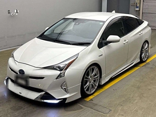 TOYOTA PRIUS 2017