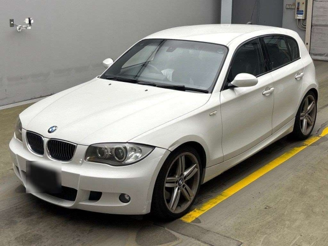 BMW 1 SERIES 2009