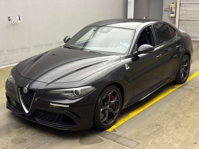 ALFAROMEO GIULIA 2017