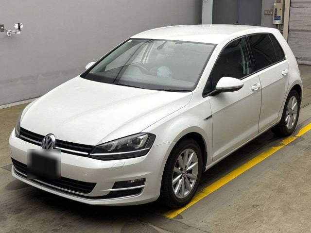VOLKSWAGEN GOLF 2015