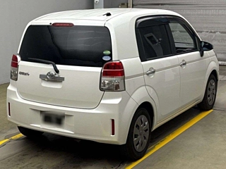 TOYOTA SPADE 2014