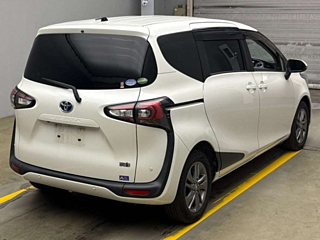 TOYOTA SIENTA 2020