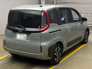 TOYOTA SIENTA 2023