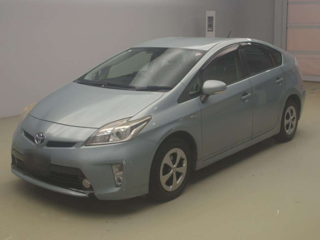 TOYOTA PRIUS 2012