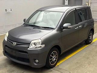 TOYOTA SIENTA 2012