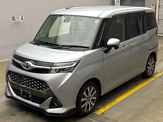 TOYOTA TANK 2018