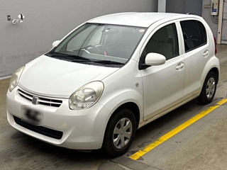 TOYOTA PASSO 2010