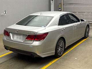 TOYOTA CROWN 2015
